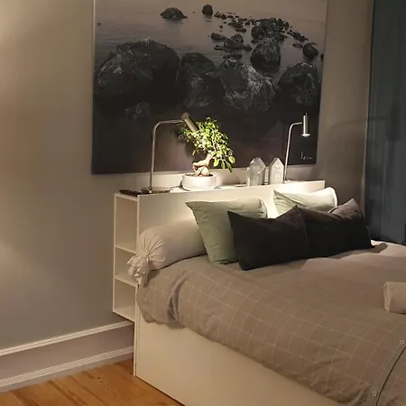 Quarto Grande Com Varanda E Vista Para A Cidade Lisbon Exterior photo